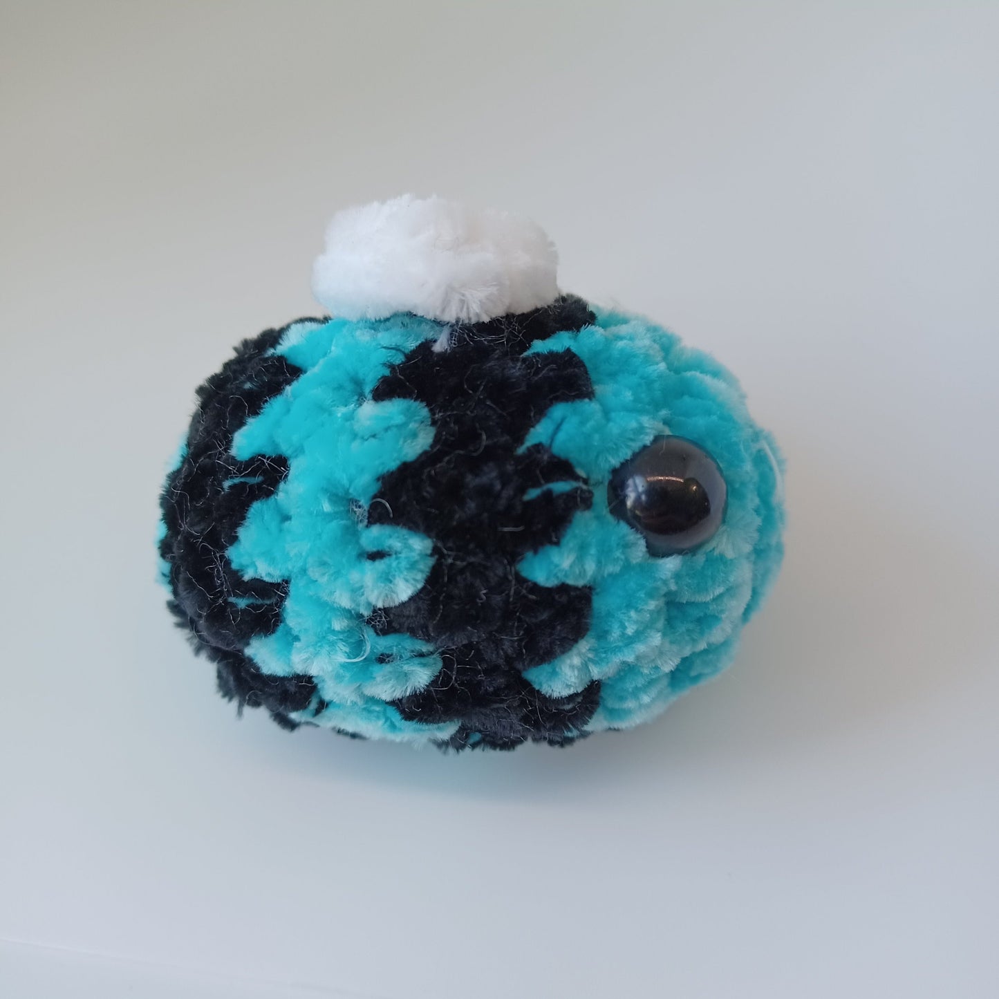 Black Stripe Bee Keychain