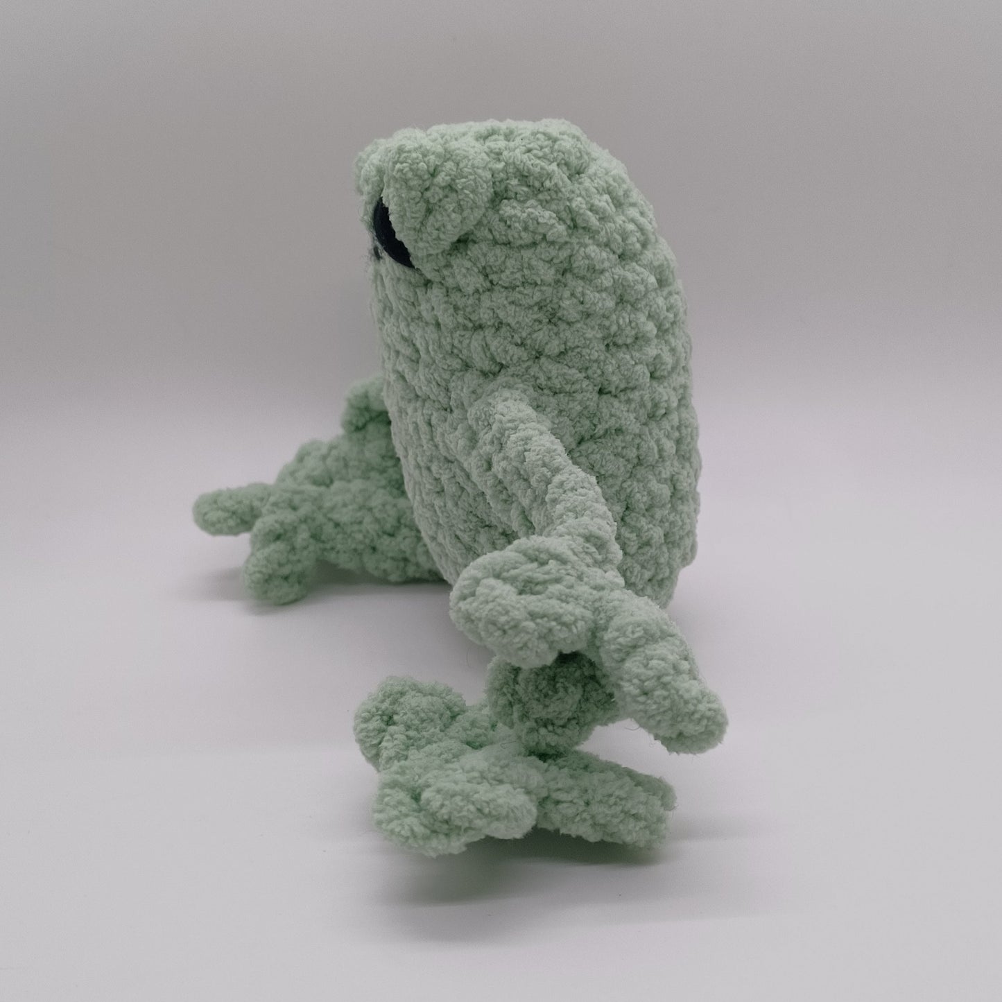 Small Leggy Frog Plush With Yarn Eyes